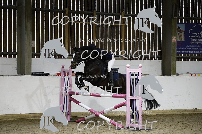 _T0A3711 - 1M Clear Round