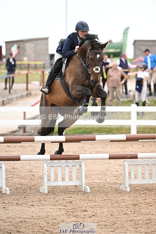 250727-101059-09235 - Cls 32 Discovery and 1m