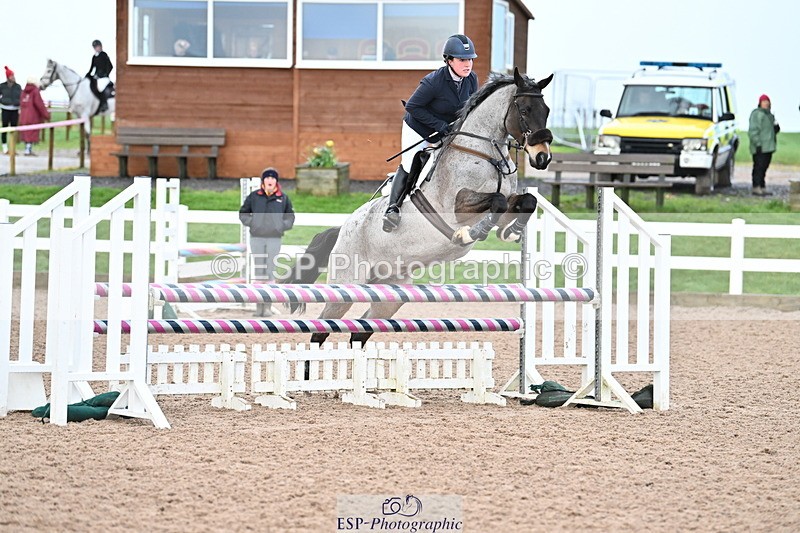 240224A-083059-02787 - Cls 9 British Novice and 90cm Open