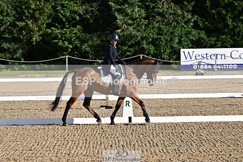 241023-144034-00362 - 102-Holly.Morris-ROYALE.LOUIS