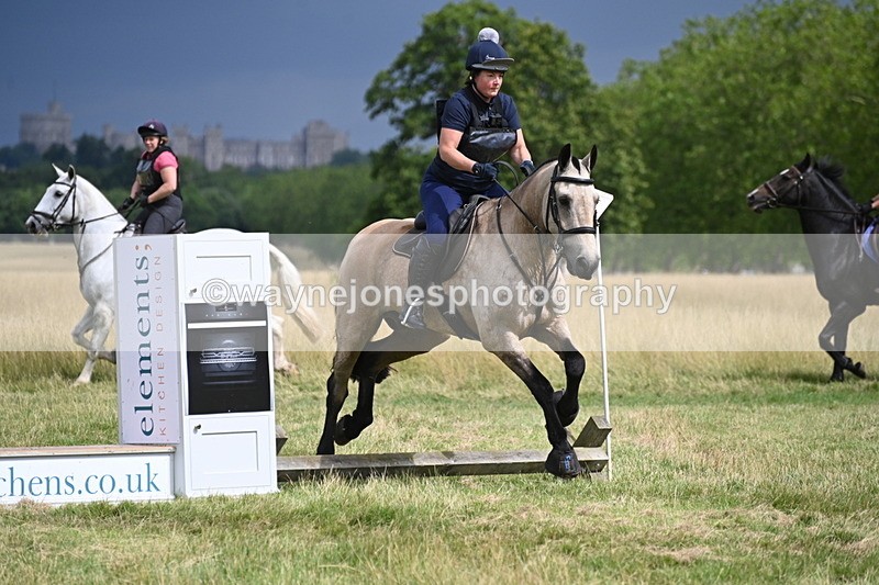 WJ6_2634 - Time at Jump 11:06 to 11:40