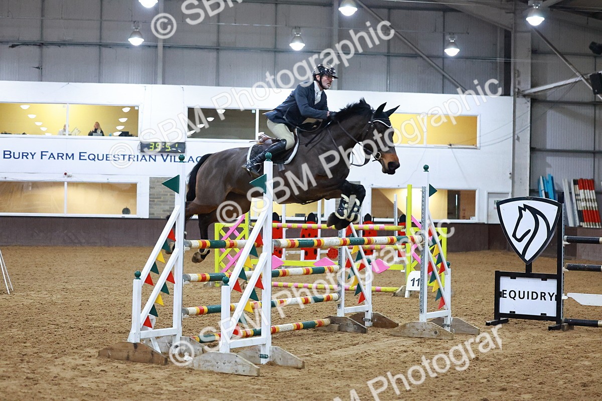 SBM_002300 - Class 5 - Senior Foxhunter 1.20m