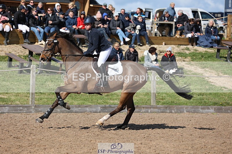 240419A-162855-09400 - Cls 10, 2 Star Big Tour 145cm  15.45 to 16.35 break