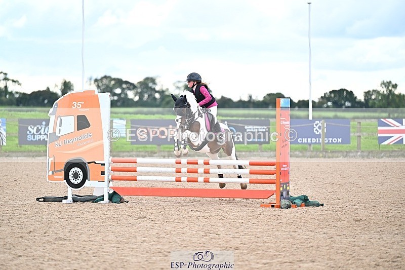 250921-144604-03940 - Cls 20 Pony 80cm Derby