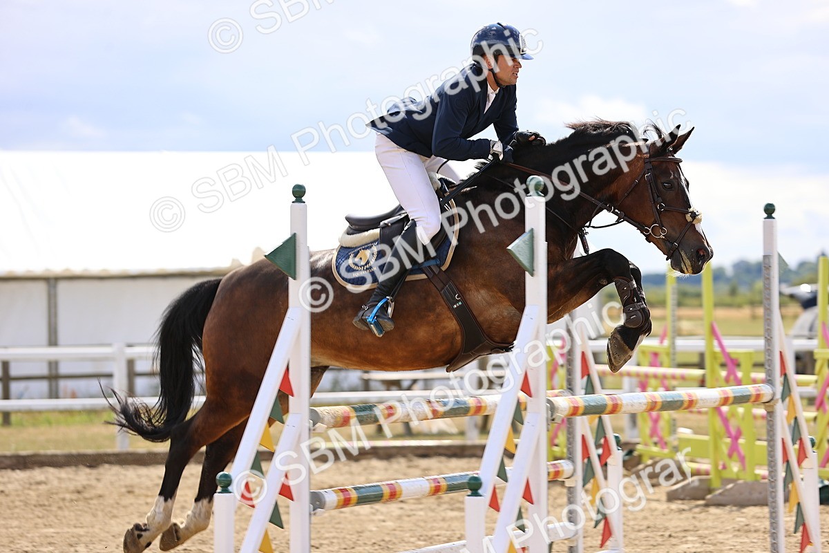 SBM_027081 - Class 14 - Senior 1.15m Open