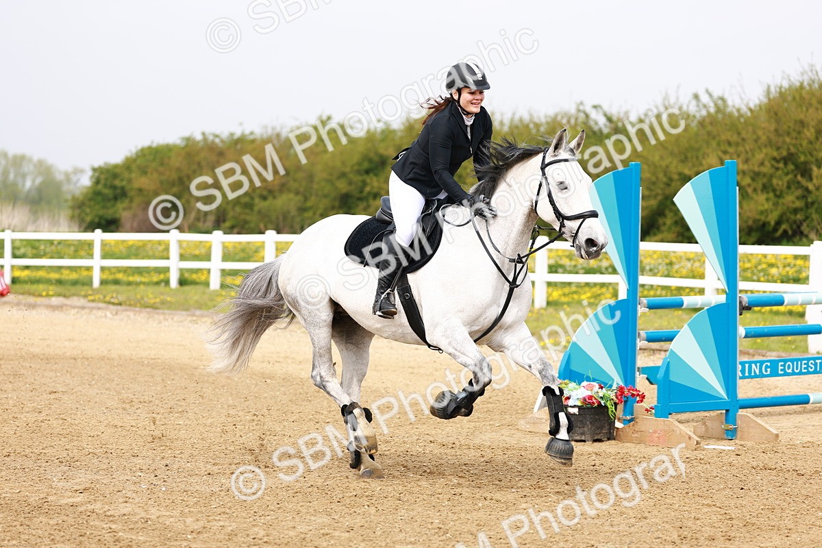  - Class 17 - Senior 1.05m