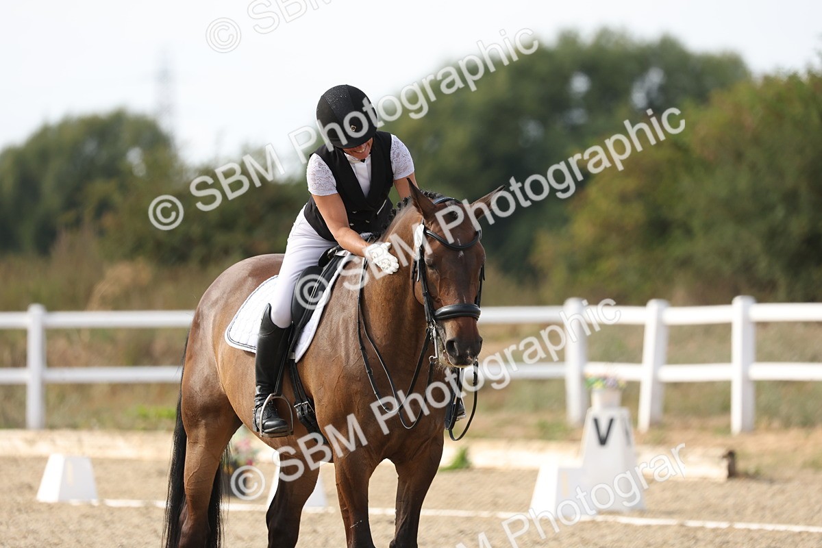 SBM_015809 - Class 6 - E5 Silver 15.54.16.58