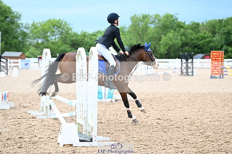 240611A-171333-00472 - 70cm