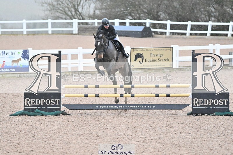 231210A-090619-02035 - Cls 15 British Novice