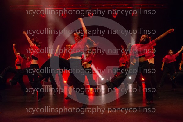 00962 - Nicki Minaj Medley