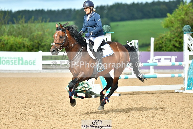 230813A-101917-11397 - Cls 40 A&B Senior Discovery & 1m Open