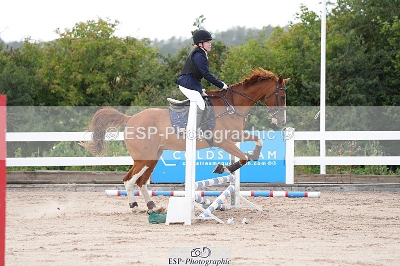 250715-160228-00059 - 60cm & Clr Rnd