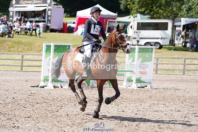 240824X-130032-27426 - 80cm Round 1 13.00 to 14.00