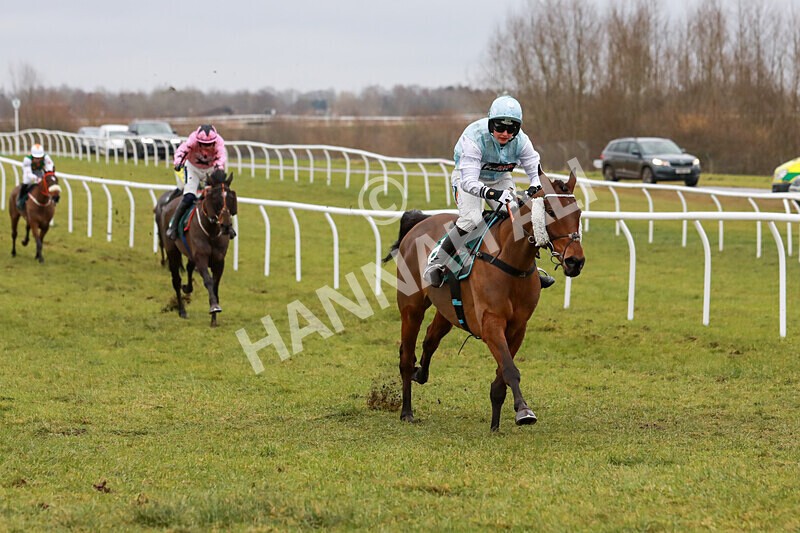 100225-Race 1-Tigerbythetail-5584 - Race 1