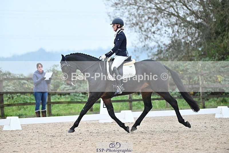 241103-154251-03207 - Novice 1 - 14.44 to 16.08