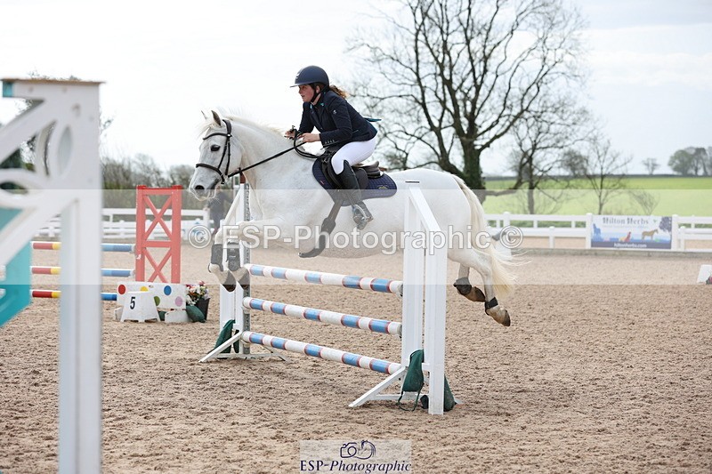 240406A-112022-03021 - Cls 20 British Novice and 90cm Open