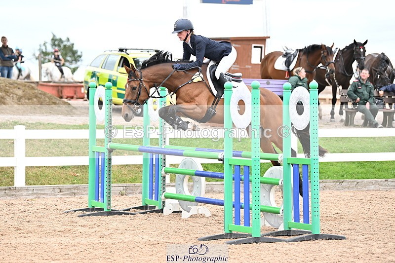 250820B-121540-00498 - Cls 3 Snr 1.05m Open