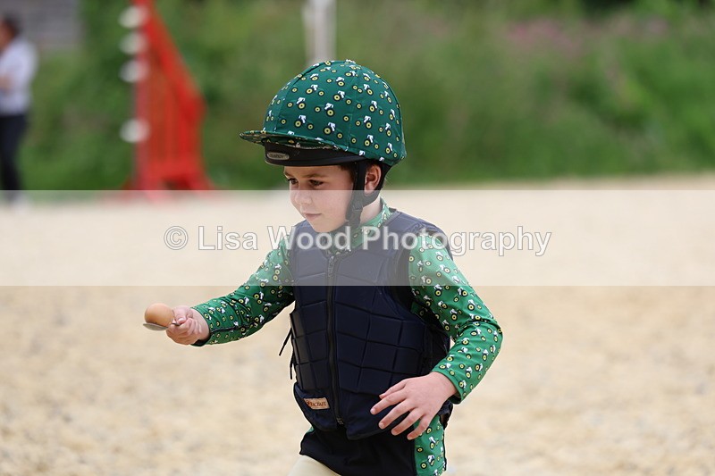 3E7A9901 - Egg and Spoon