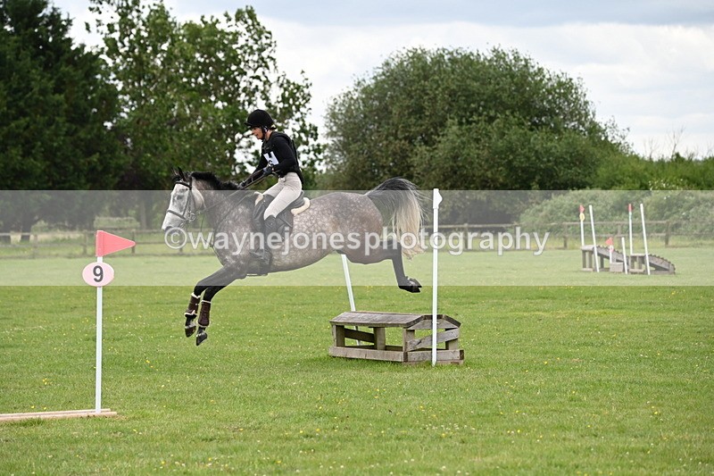 WJ6_3672 - Class 5 80cm Pairs