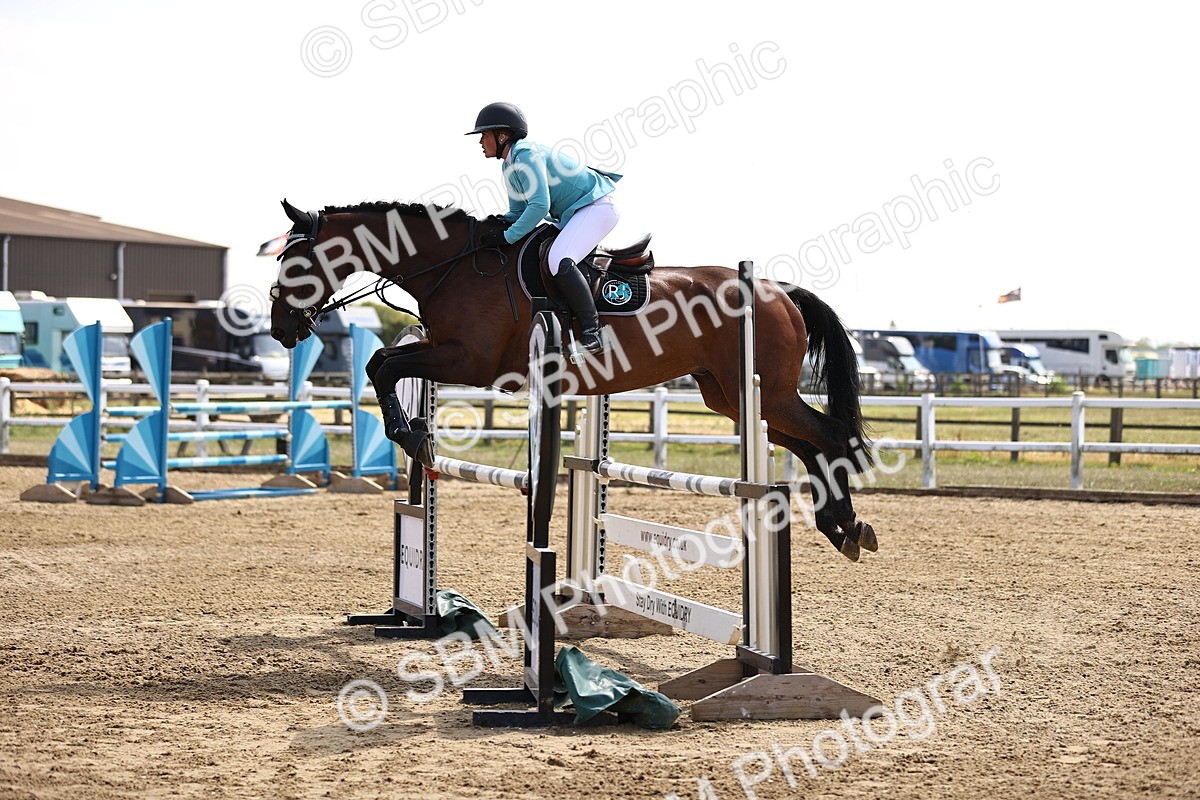 SBM_006757 - Class 12 - Amateur Championship Qualifier 1.05m