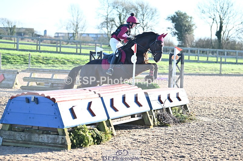 240107A-102130-00272 - AE 70cm