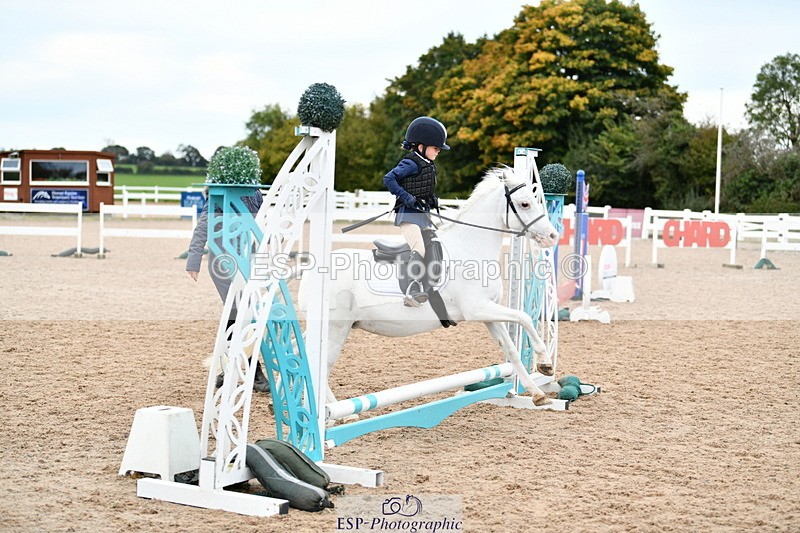 241013B-094833-00271 - Cls 1 Clear Round