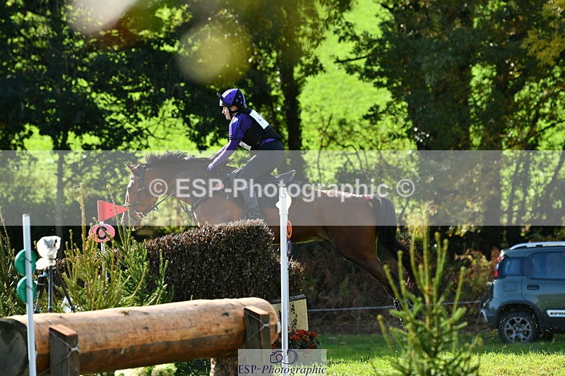 251025A-123132-19684 - F-423-Jen.Le.Miere