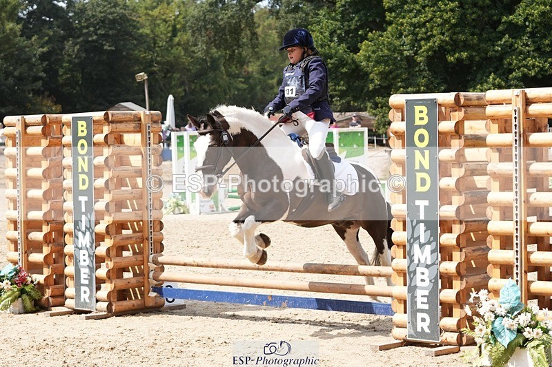 250821A-122810-16015 - WC Round 2 12.00 to 13.00