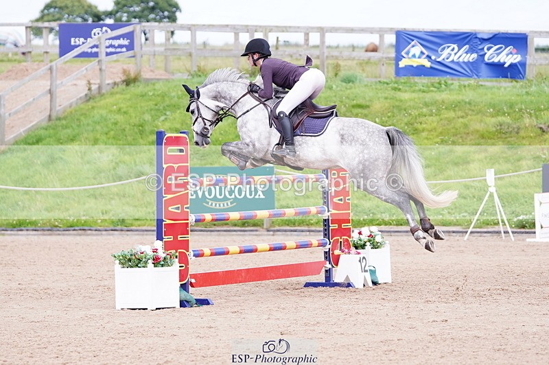 240804A-154238-11502 - Cls 46 Snr Foxhunter