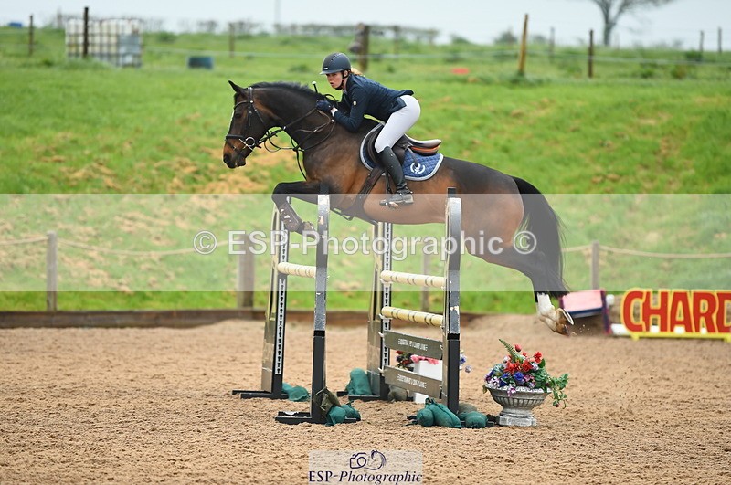 230505A-110644-03583 - Cls 21 Snr 1.20m Open