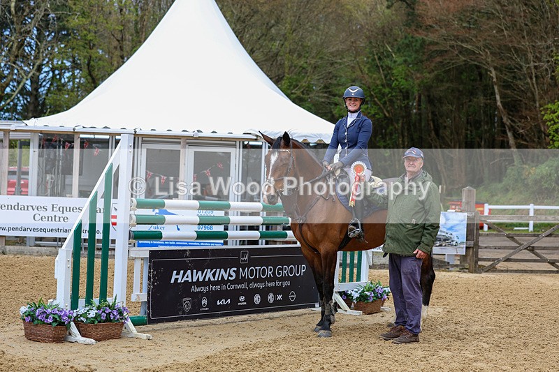3E7A2543 - Class 9: Senior 1.30m open