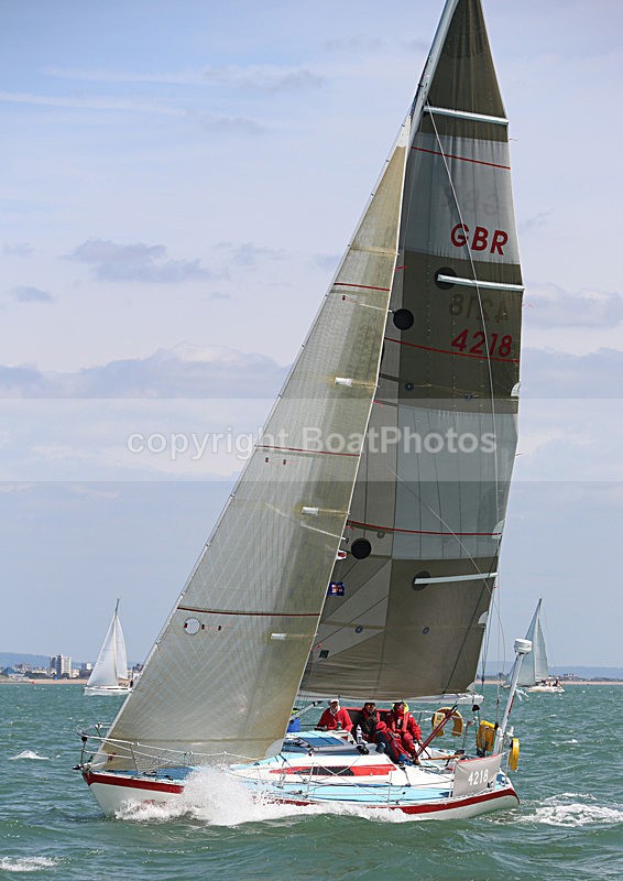 130601 ACT OF DEFIANCE GBR4218 WT7A0094 - ROUND THE ISLAND RACE - 1st June 2013