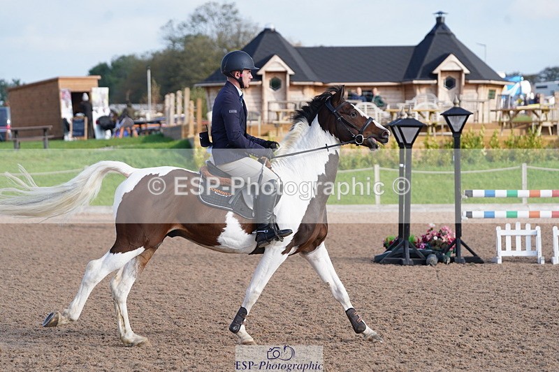 241005A-095134-04342 - SAT Cls 8 Snr British Novice & 90cm Open