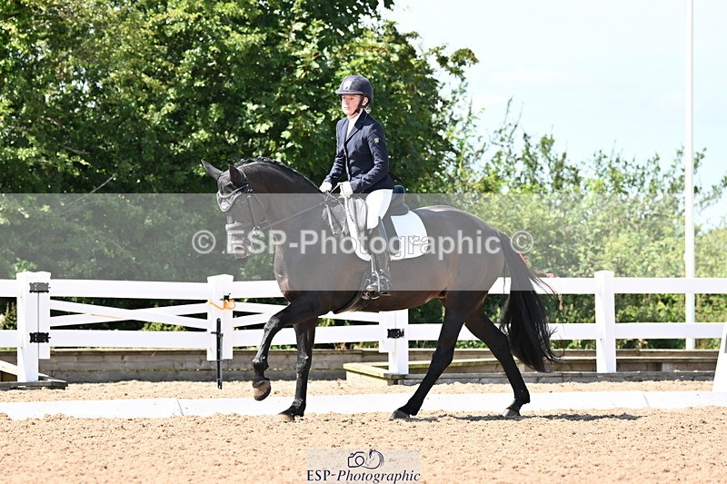 240816A-142308-05401 - 196-Karen.Martin-Faerydae