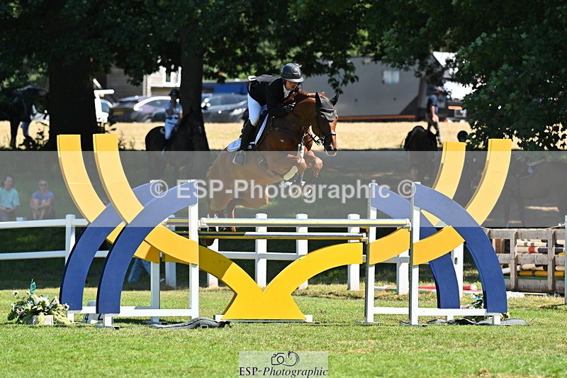 260704A-152105-15826 - Cls 33 Snr Fox Second Round
