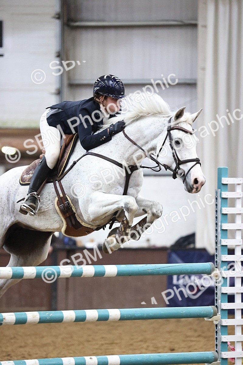 SBM_003608 - Class 12 - Senior Foxhunter 1.20m
