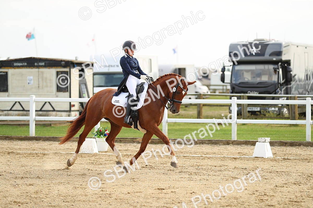 SBM_018343 - Class 11 - INT IN 15.40-16.12