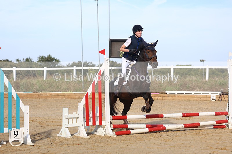 3E7A0077 - Class 2: 50cm Restricted