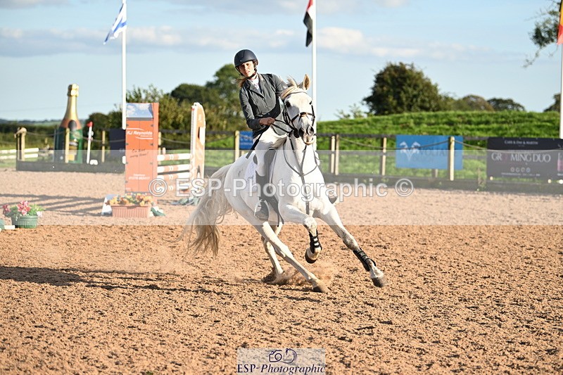 240913A-174351-05461 - Cls 19 Snr 1m Open Speed Derby