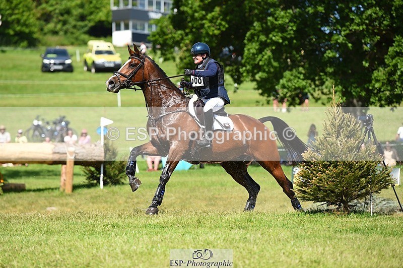 230527-152408-10369 - 368-COIRBAN_SARCO_DELUX-Rebecca_Gibbs-XC