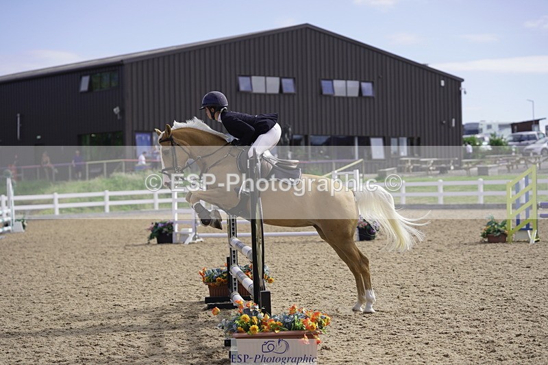 230624A-092950-00724 - Cls 21 British Novice & 80cm Open