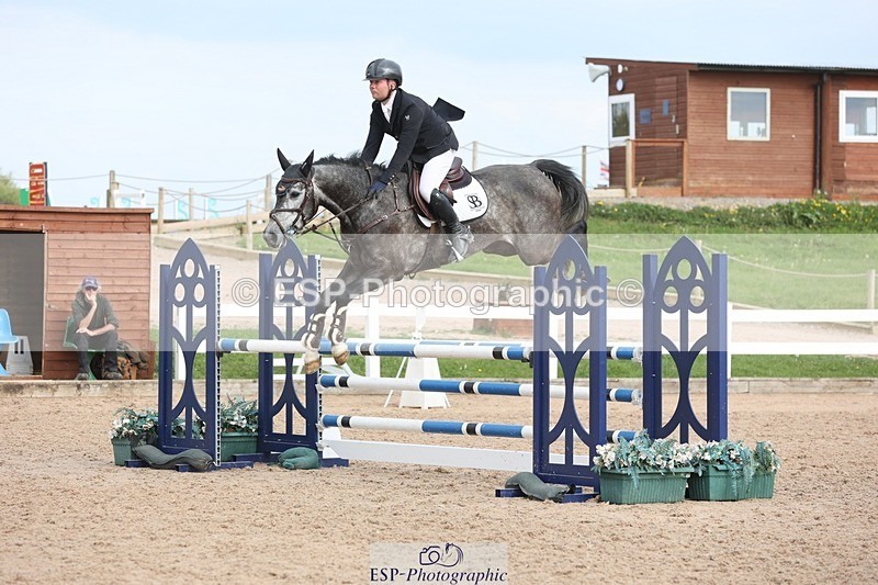 250508-170917-04263 - Cls 12 Snr Newcomers