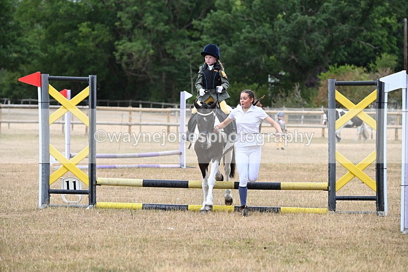 WJ6_9361 - Class 12 Minimus Jumping 45cm