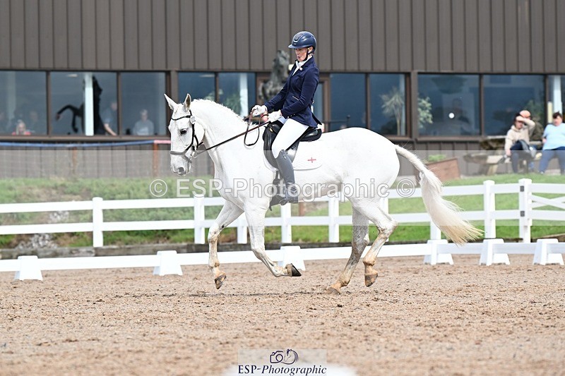 250907-131531-10041 - 071-Emma.ChapmanRoyal.Achiever