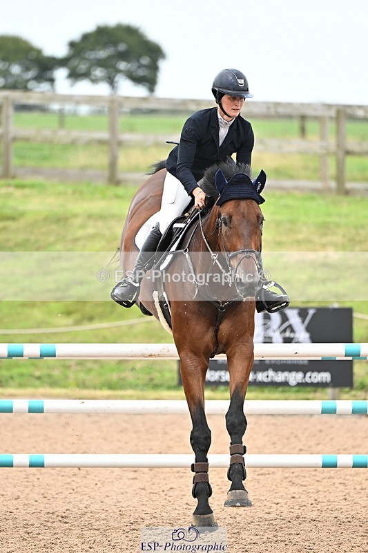 240828A-153545-01163 - Cls 5 Snr Foxhunter and 1.20m Open