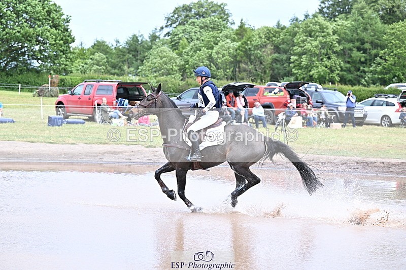 250525A-144241-16566 - D-456-Yasmin.Ingham-GYPSIE.DU.LOIR
