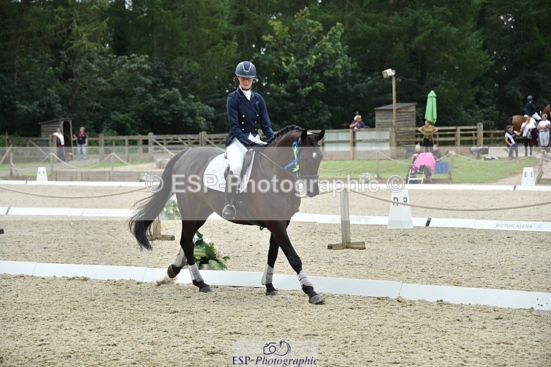 230812-144834-04904 - Novice Silver Presentations