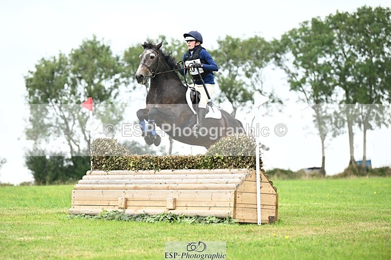 240831A-142902-03730 - 201-Abi.Mobbs-MYSTICAL.ADMIRAL