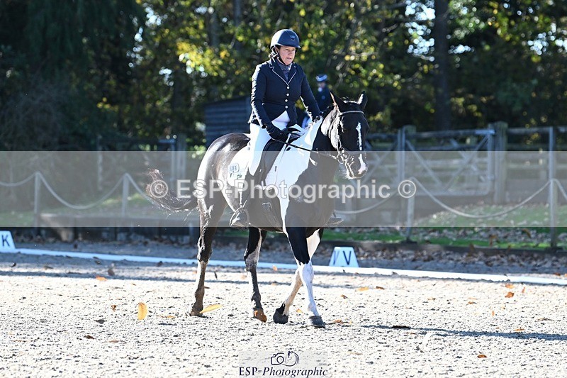 231110-104850-00214 - Cls 2 Prelim 17(a)Q