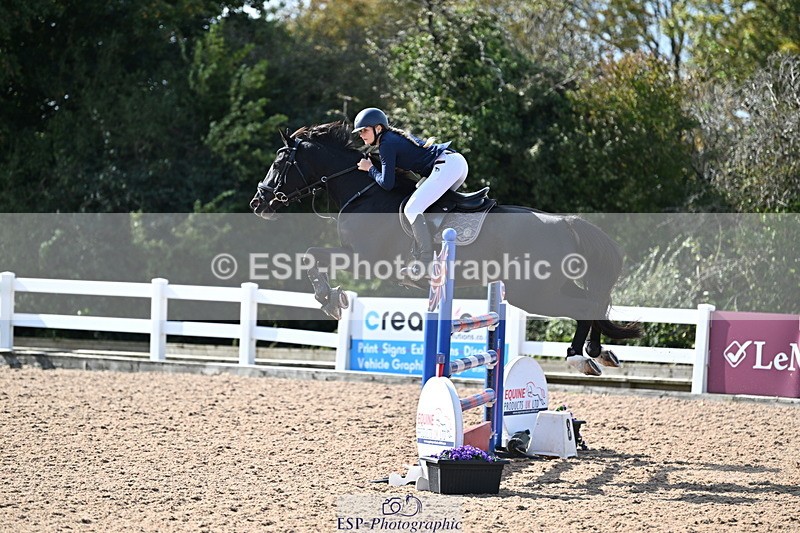 241005A-125632-03853 - SAT Cls 18 1.05m Amateur Jump Off and P